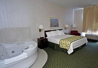 Hotel Hometowne By Red Roof East Lansing - Okemos
